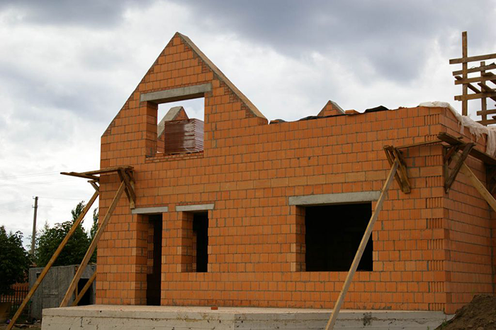 Из чего лучше строить дом – обзор материалов