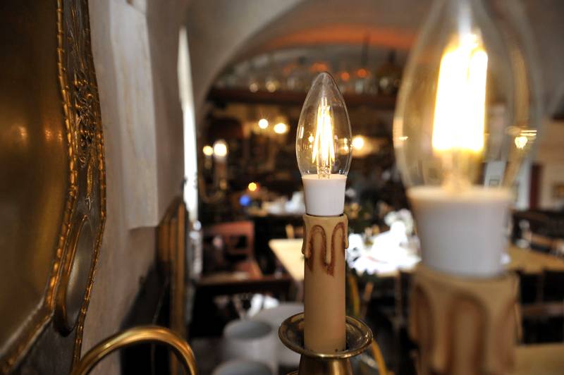 Филаментные лампы в форме свечей