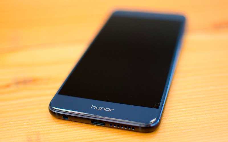 новый Huawei Honor 8