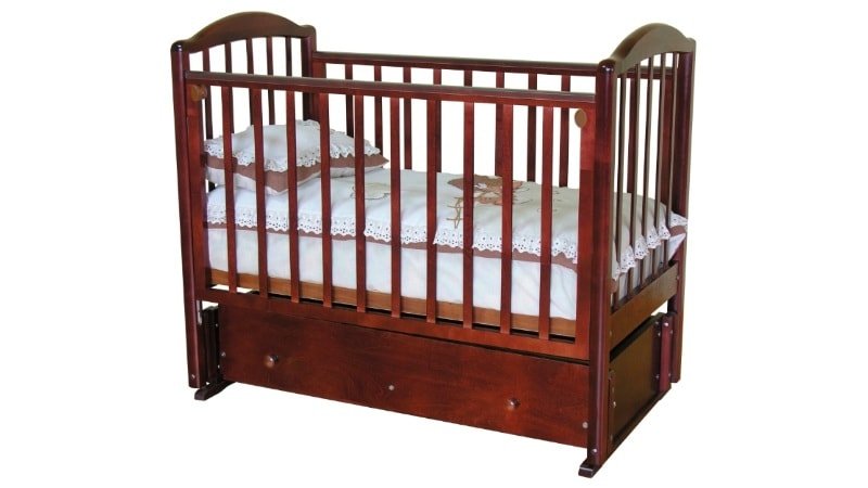 Кроватка для новорождённого «Ирина С-625»
