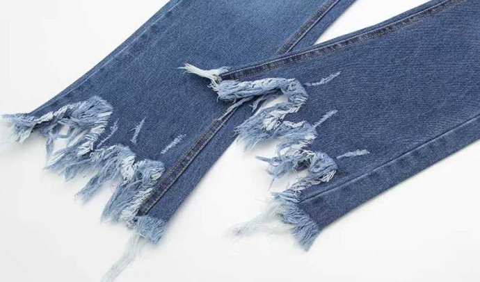 Уникальные способы создания стильной бахромы на джинсах, которые подчеркнут ваш индивидуальный стиль