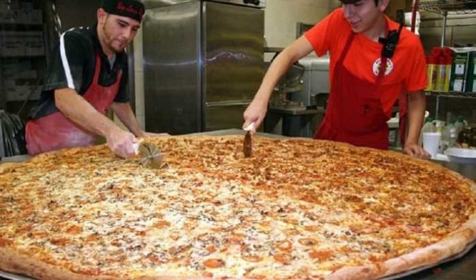 Топ самых дорогих пицц в мире: узнай, сколько стоят настоящие гастрономические шедевры